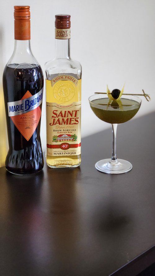 Drink Amour Reviver created by Marlos Gudiel